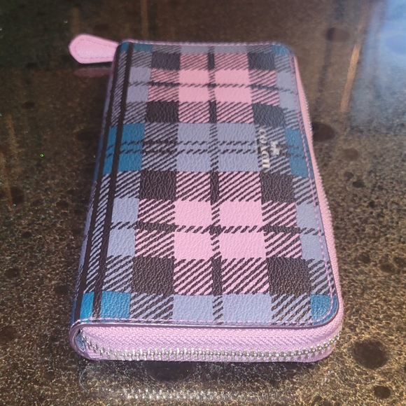 Coach Accordion Zip Wild Plaid Print Wallet Coated Canvas F23455 - Picture 3 of 16